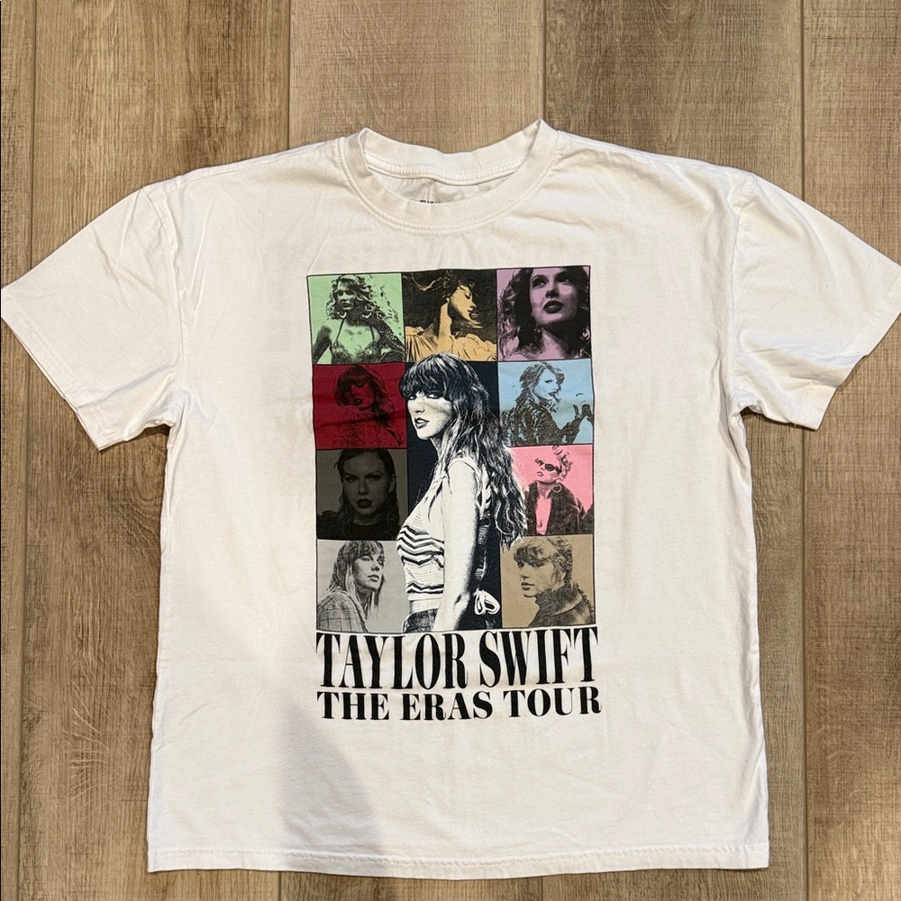 Taylor Swift White Graphic T-Shirt
